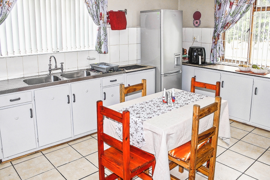 3 Bedroom Property for Sale in Bredasdorp Western Cape